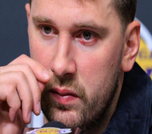 佩特拉产后,月重返网坛,享受网球之,乐竞体育官网,APP下载,注册领彩金,官方网站,网站入口