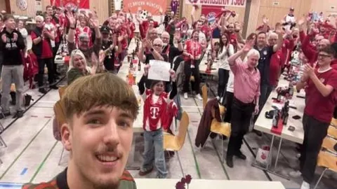 巴塞罗那客场迎战CD瓜达拉哈拉，赛事时间调整至北京时间4月30日激情开赛！🏆🔥抓住精彩不容错过！